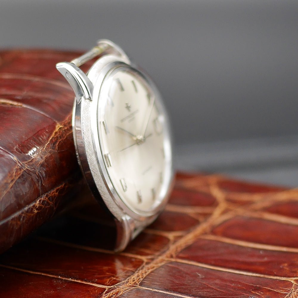 Vacheron&Constantin Vertical Indexes Ref:6394 in White gold. Circa:1955