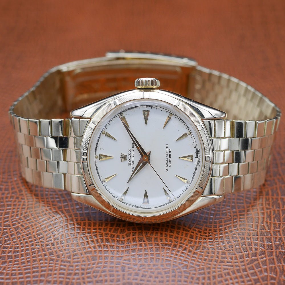 Rolex Oyster Perpetual Date Ref: 6085 in Yellow gold. Circa: 1956.
