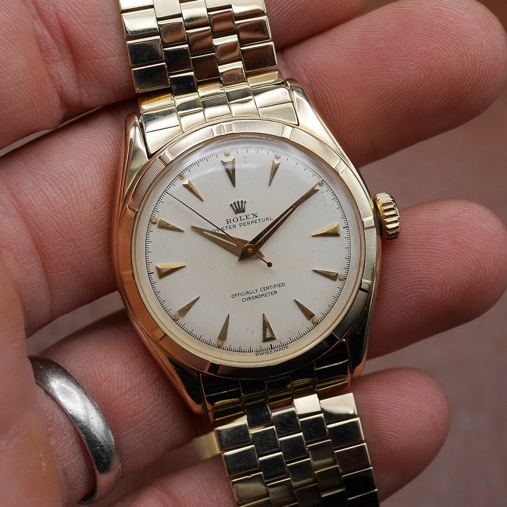 Rolex Oyster Perpetual Date Ref: 6085 in Yellow gold. Circa: 1956.