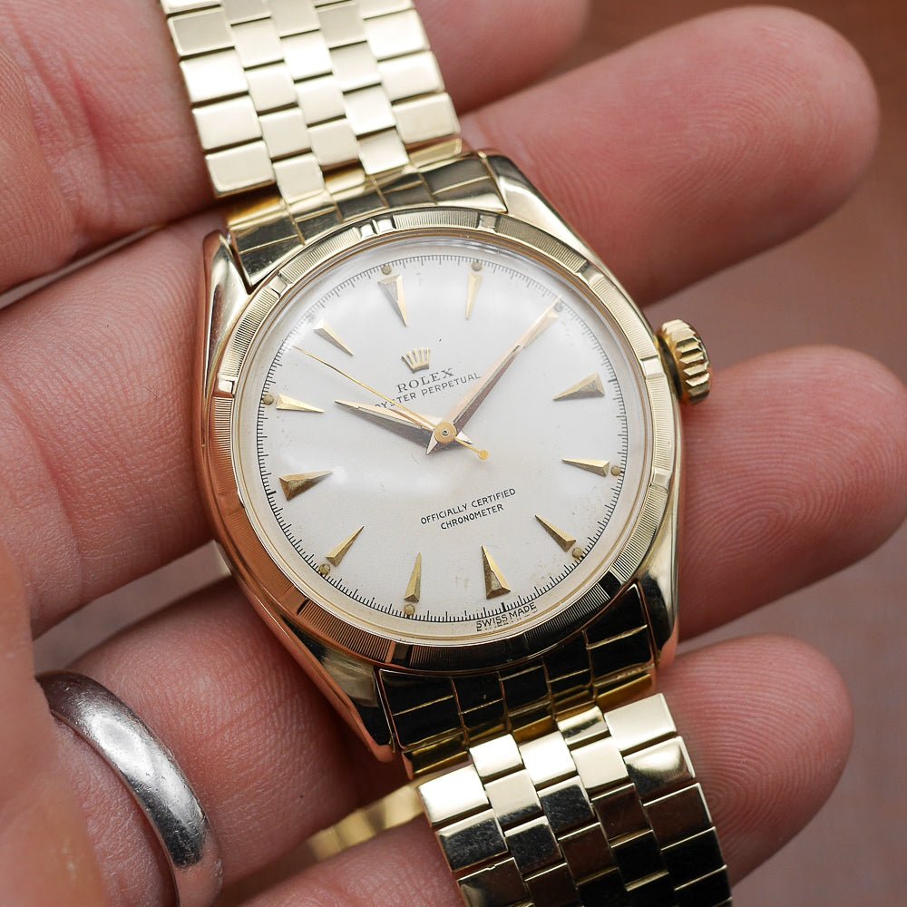 Rolex Oyster Perpetual Date Ref: 6085 in Yellow gold. Circa: 1956.