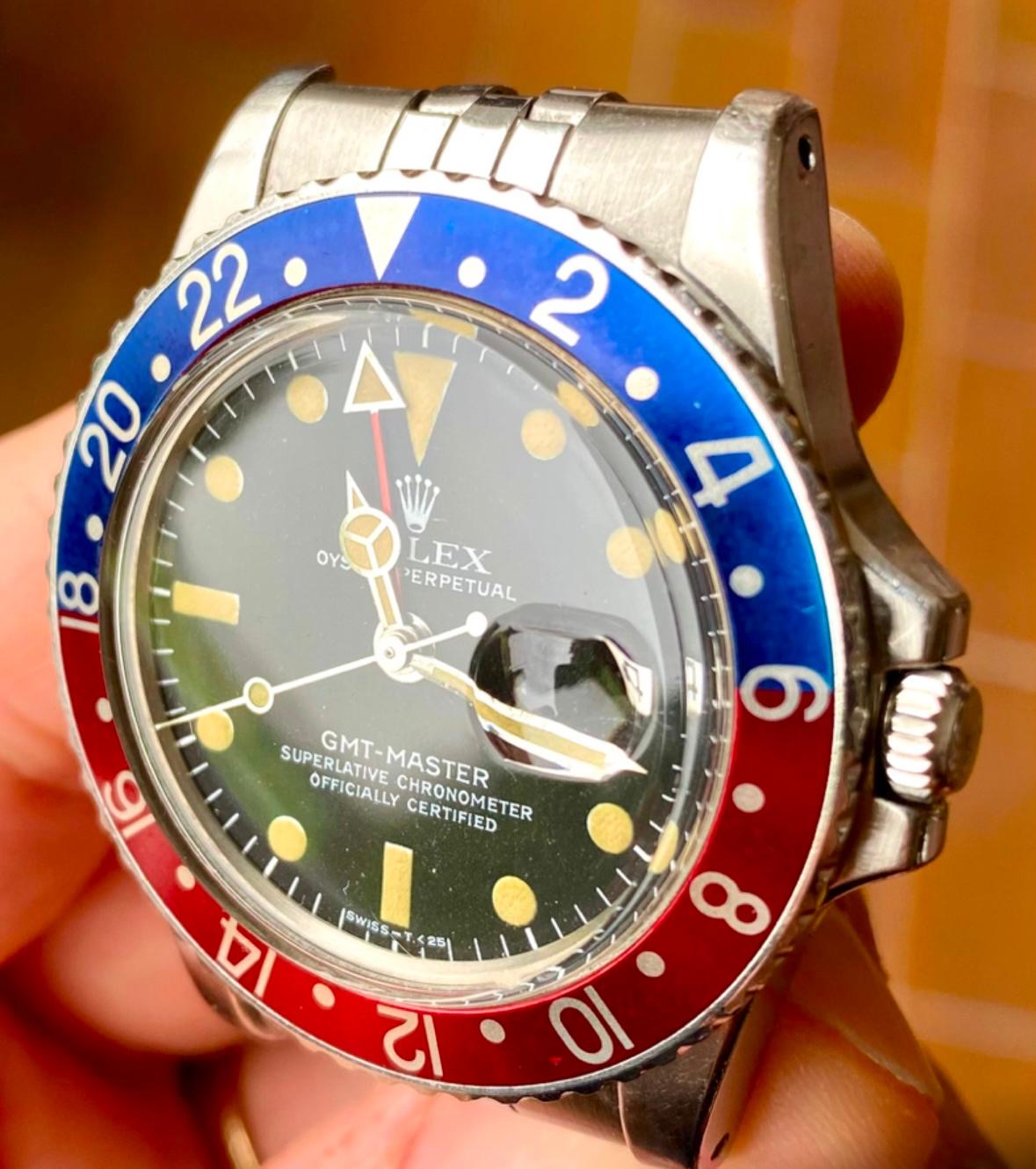 Vintage Rolex GMT-Master Ref: 1675 from 1972, unpolished stainless steel, 40mm case with Pepsi bezel.