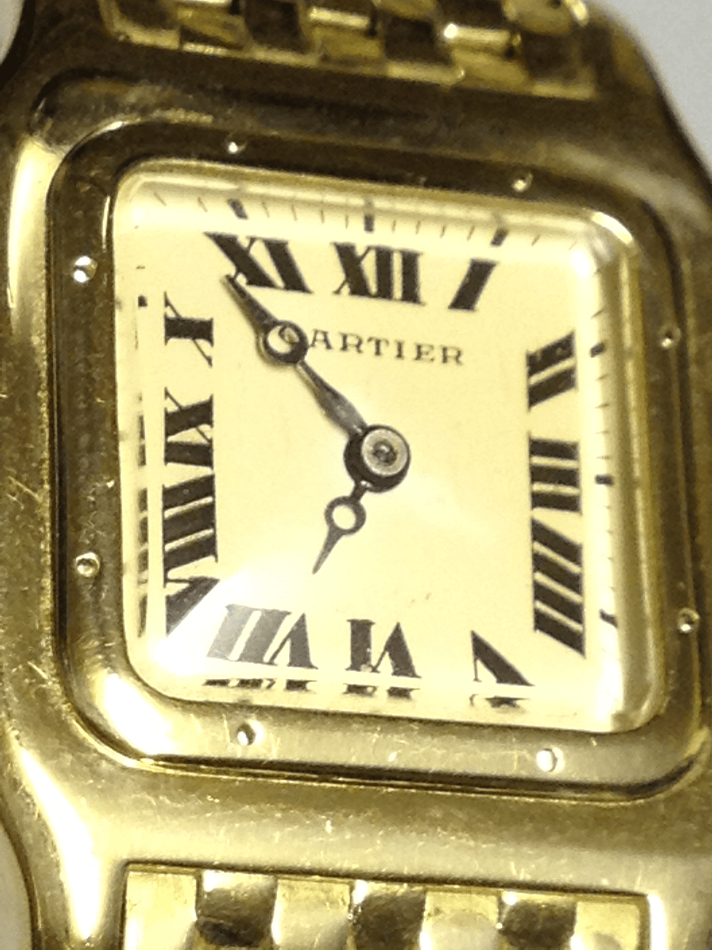 Cartier Santos in Yellow gold. Circa: 1950.