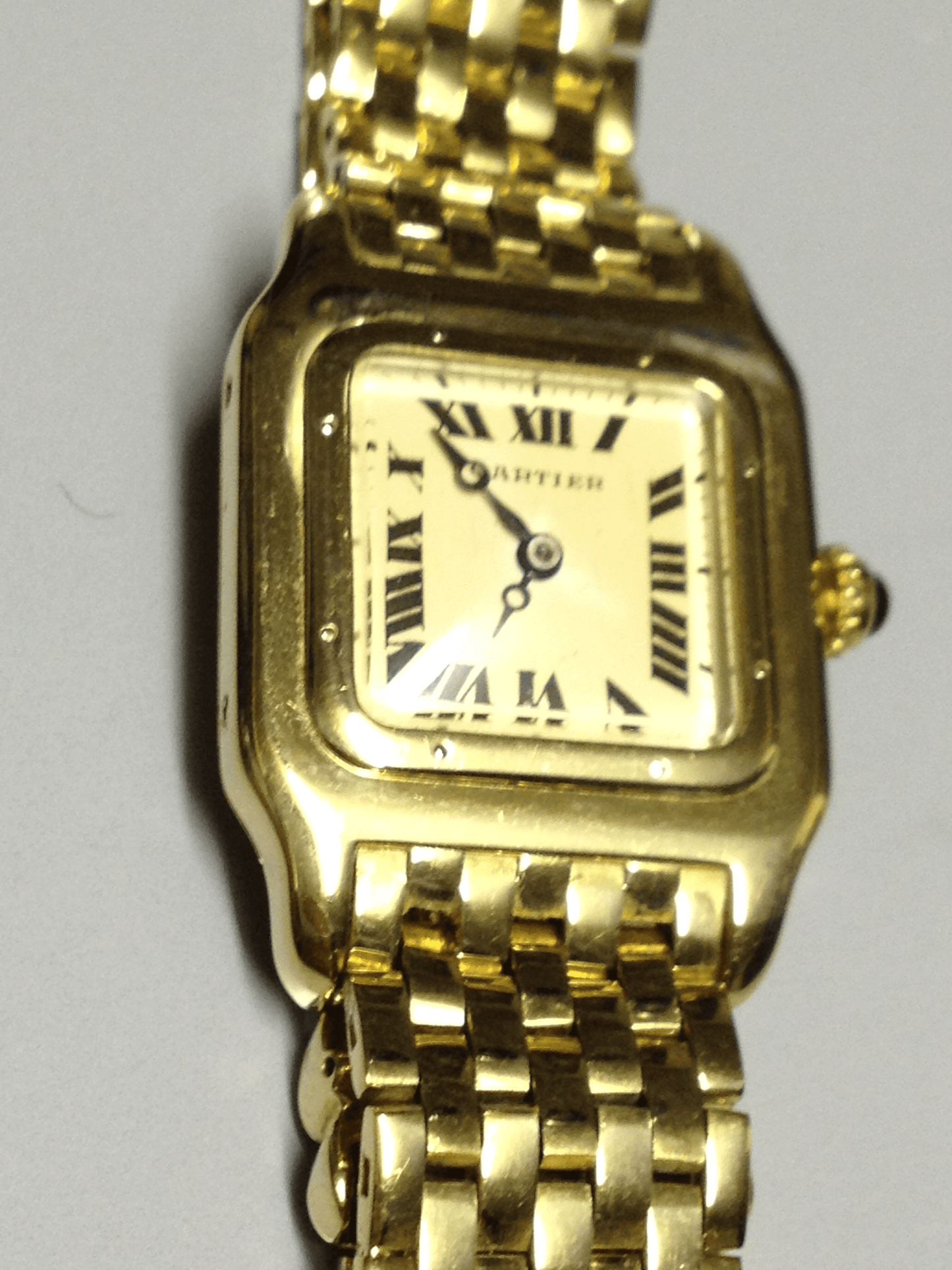 Cartier Santos in Yellow gold. Circa: 1950.