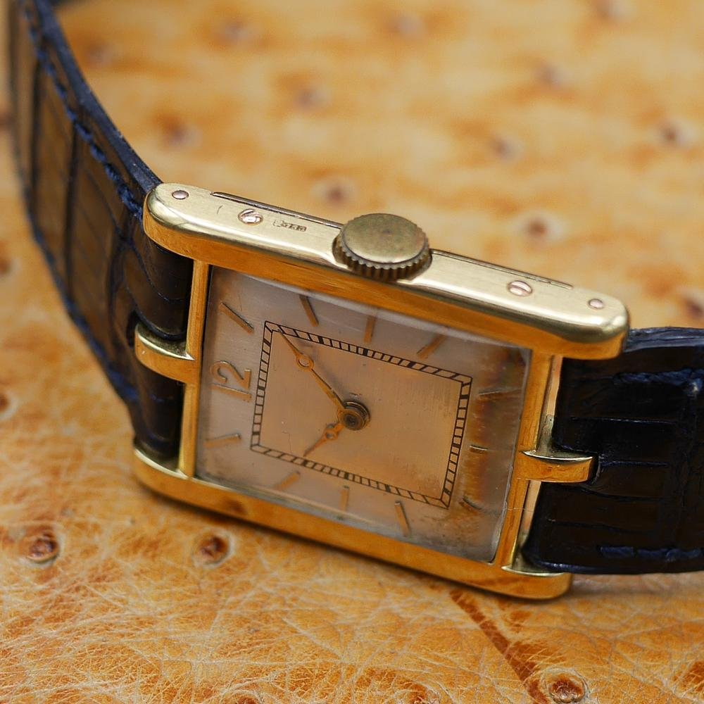 Cartier Tank in Yellow gold. Circa: 1950.