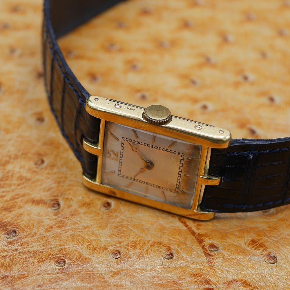 Cartier Tank in Yellow gold. Circa: 1950.
