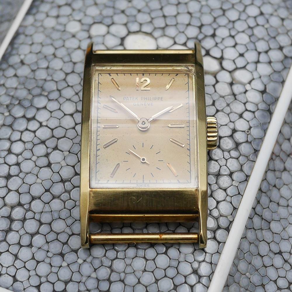 Patek Philippe Hour Glass Ref 2461 in Yellow Gold, Circa 1952.