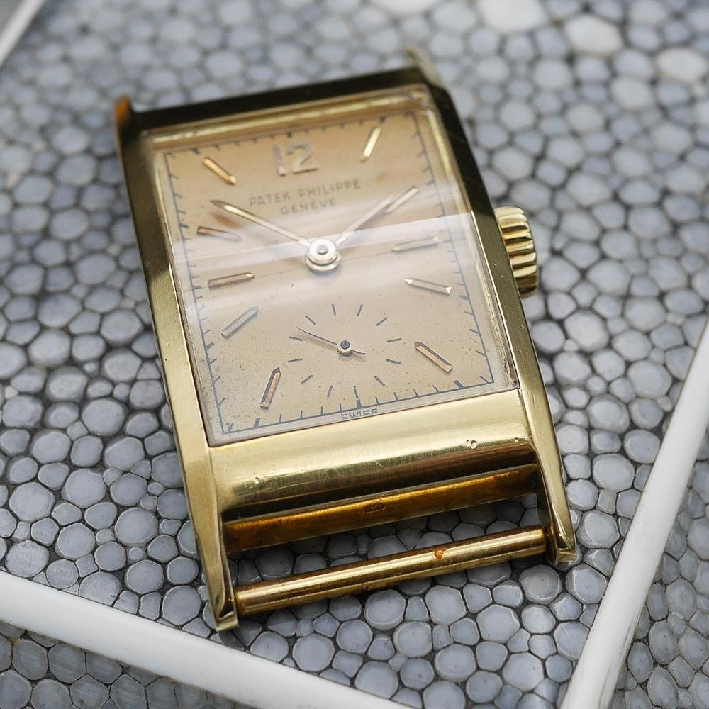 Patek Philippe Hour Glass Ref 2461 in Yellow Gold, Circa 1952.