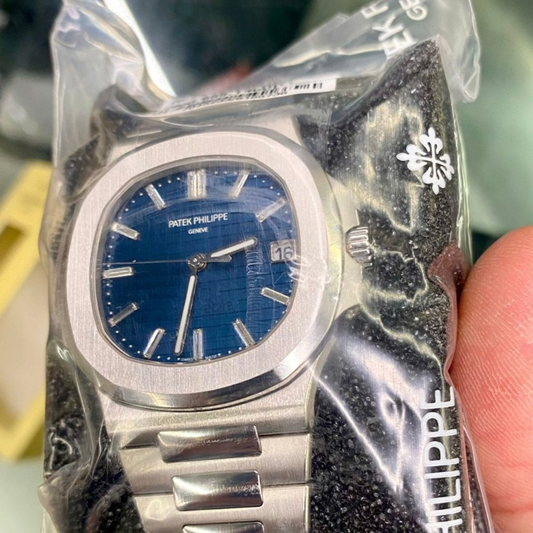 Patek Philippe Nautilus 40 Anniversary Ref.5711/1P Platinum - Pires - Mauboussin