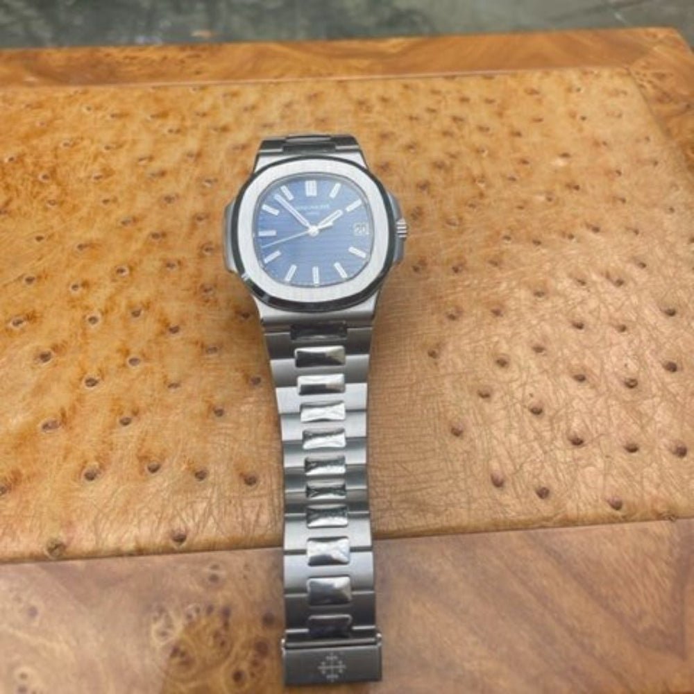 Patek Philippe Nautilus Platinum 5711/1P 2016 - Rare Edition - Pires - Mauboussin