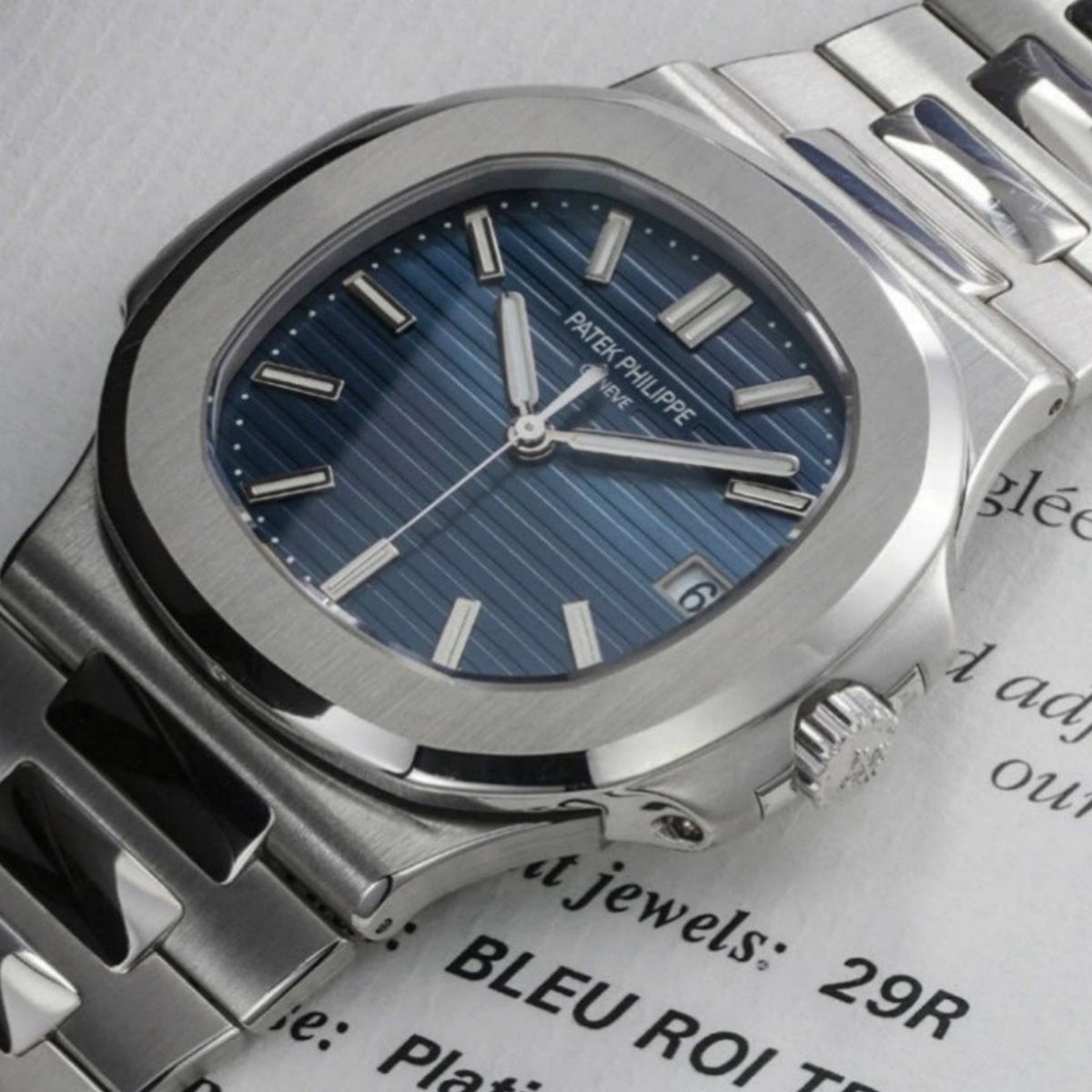 Patek Philippe Nautilus Platinum 5711/1P 2016 - Rare Edition - Pires - Mauboussin