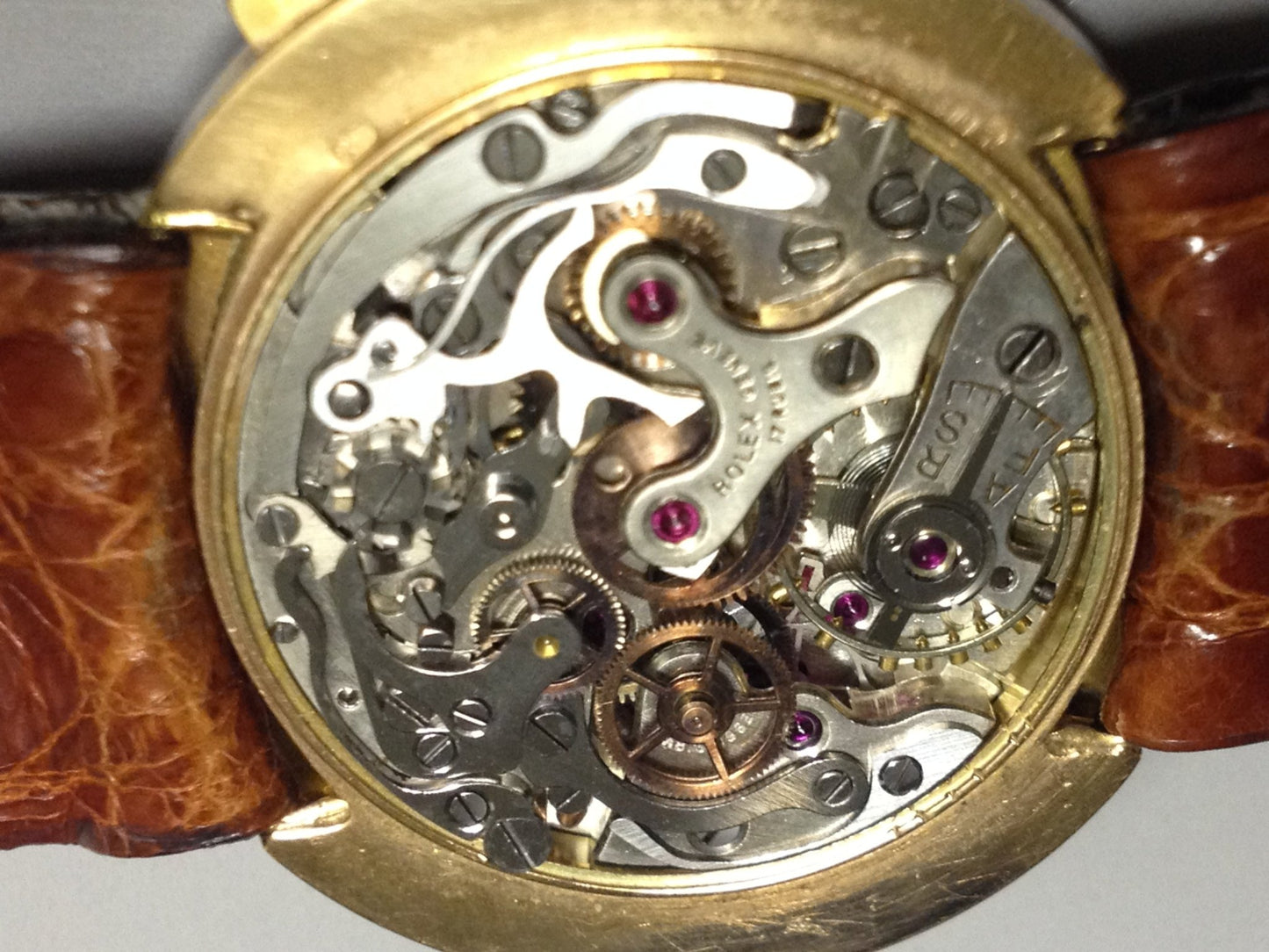Rolex Chronograph Moneta, Ref 3233 in Pink Gold, Circa 1950 - Pires - Mauboussin