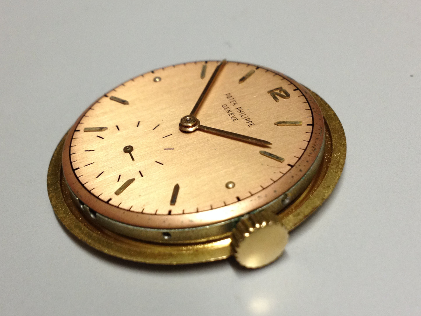 Patek Philippe Calatrava Ref: 2406 in Pink gold. Circa: 1950.