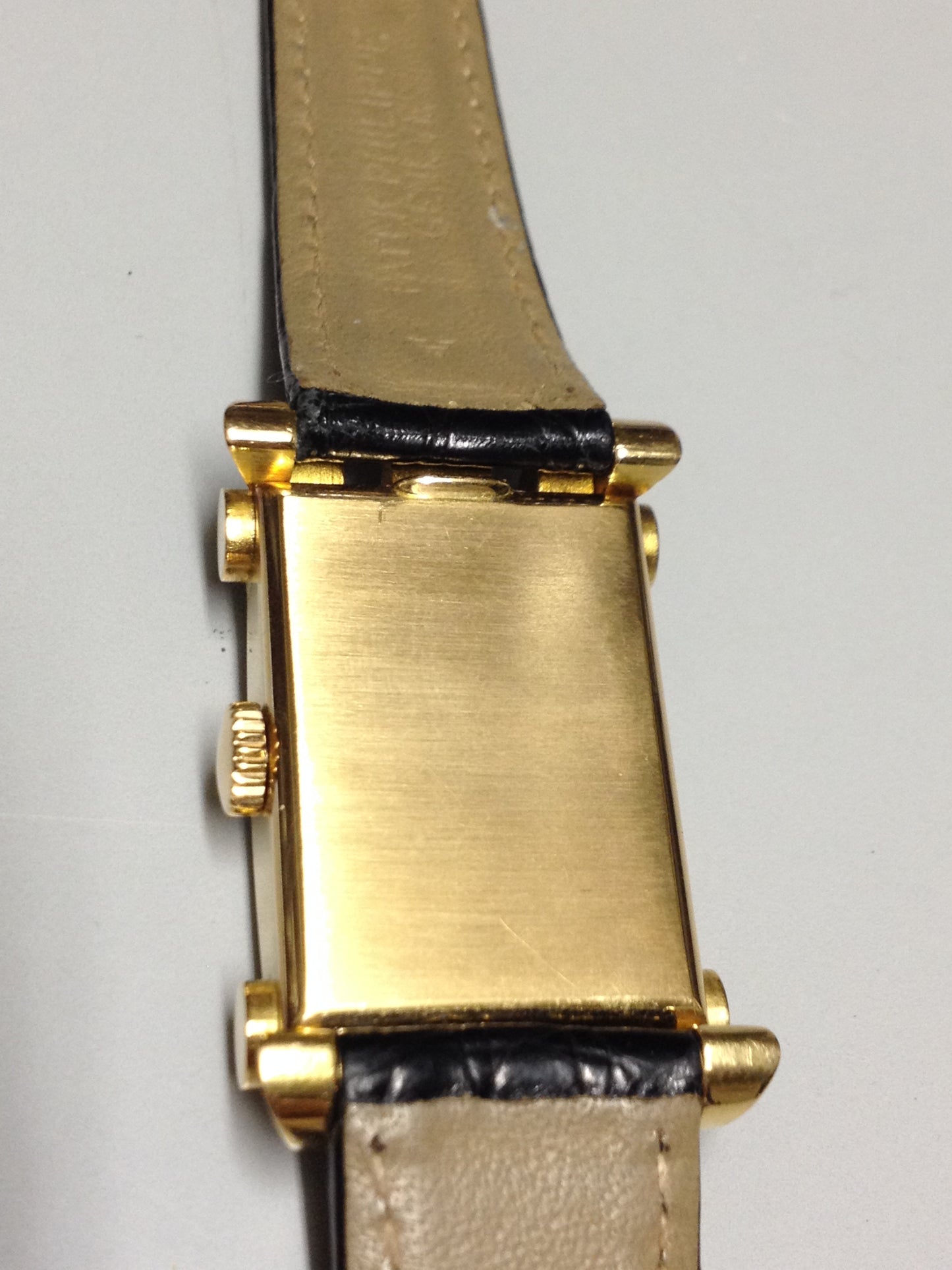 Patek Philippe Retro watch Bear Claw Ref: 2471 in Pink gold. Circa: 1951.
