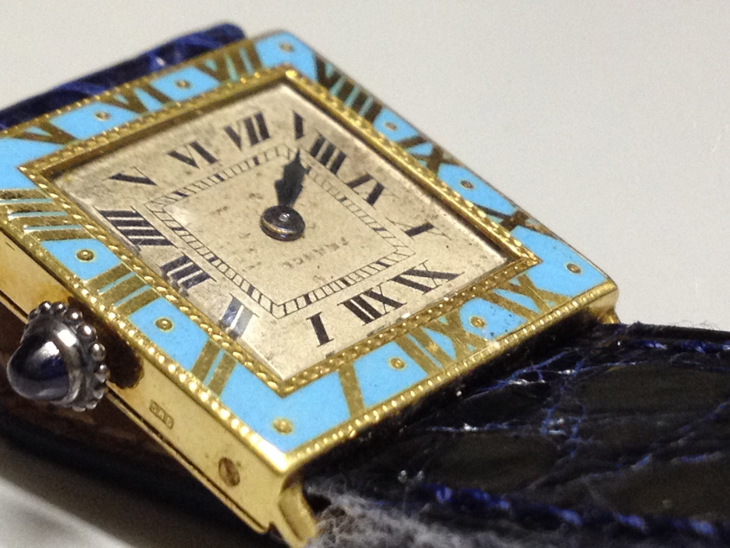 Cartier Quadrant in Yellow gold 14kt. Circa: 1940.