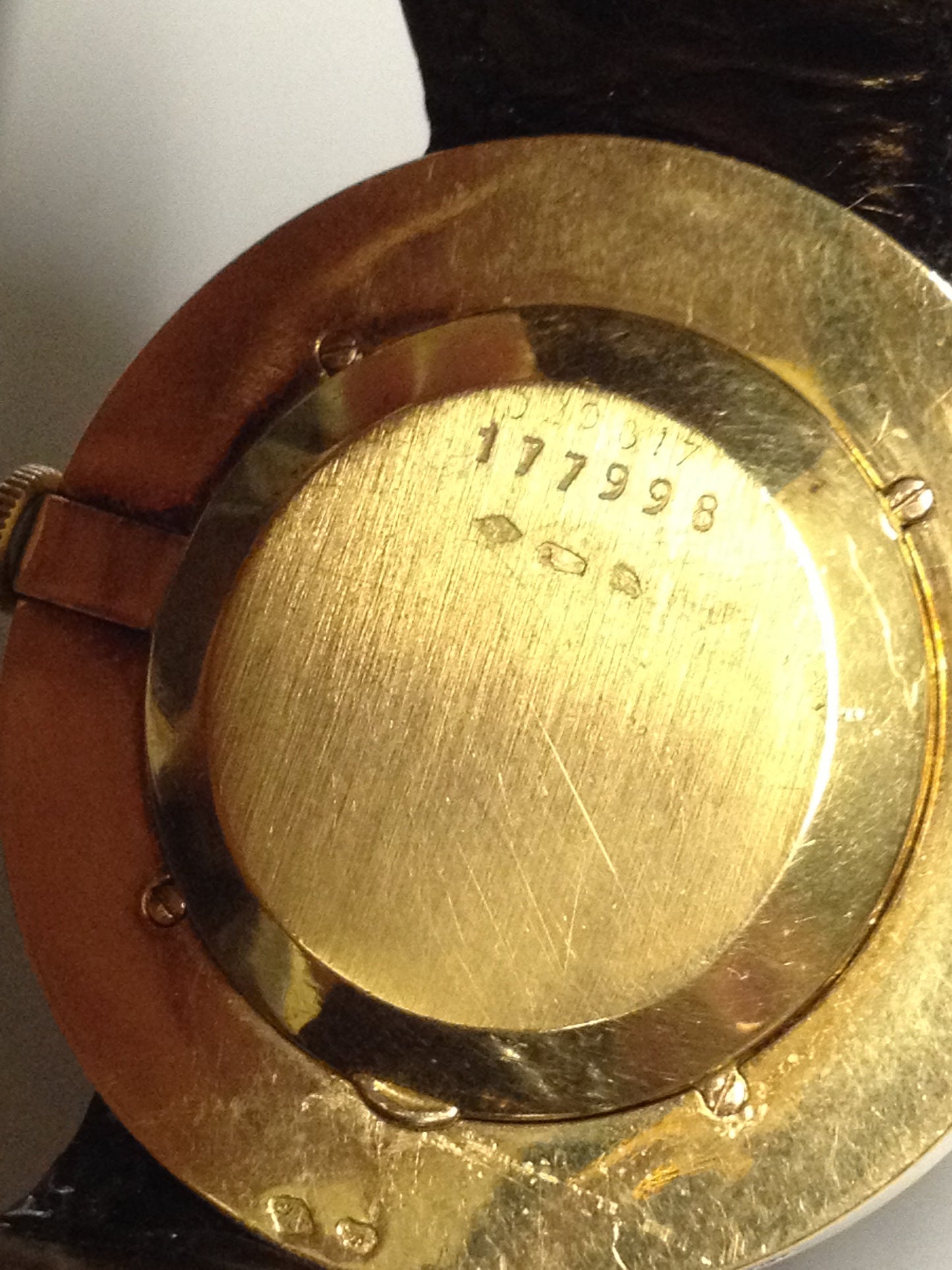 Cartier Retro Dress watch in Yellow gold. Circa: 1960.