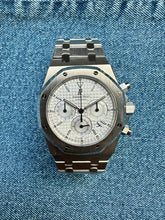 Load image into Gallery viewer, Audemars Piguet Royal Oak REF:26300ST in Stainless Steel, White Dial
