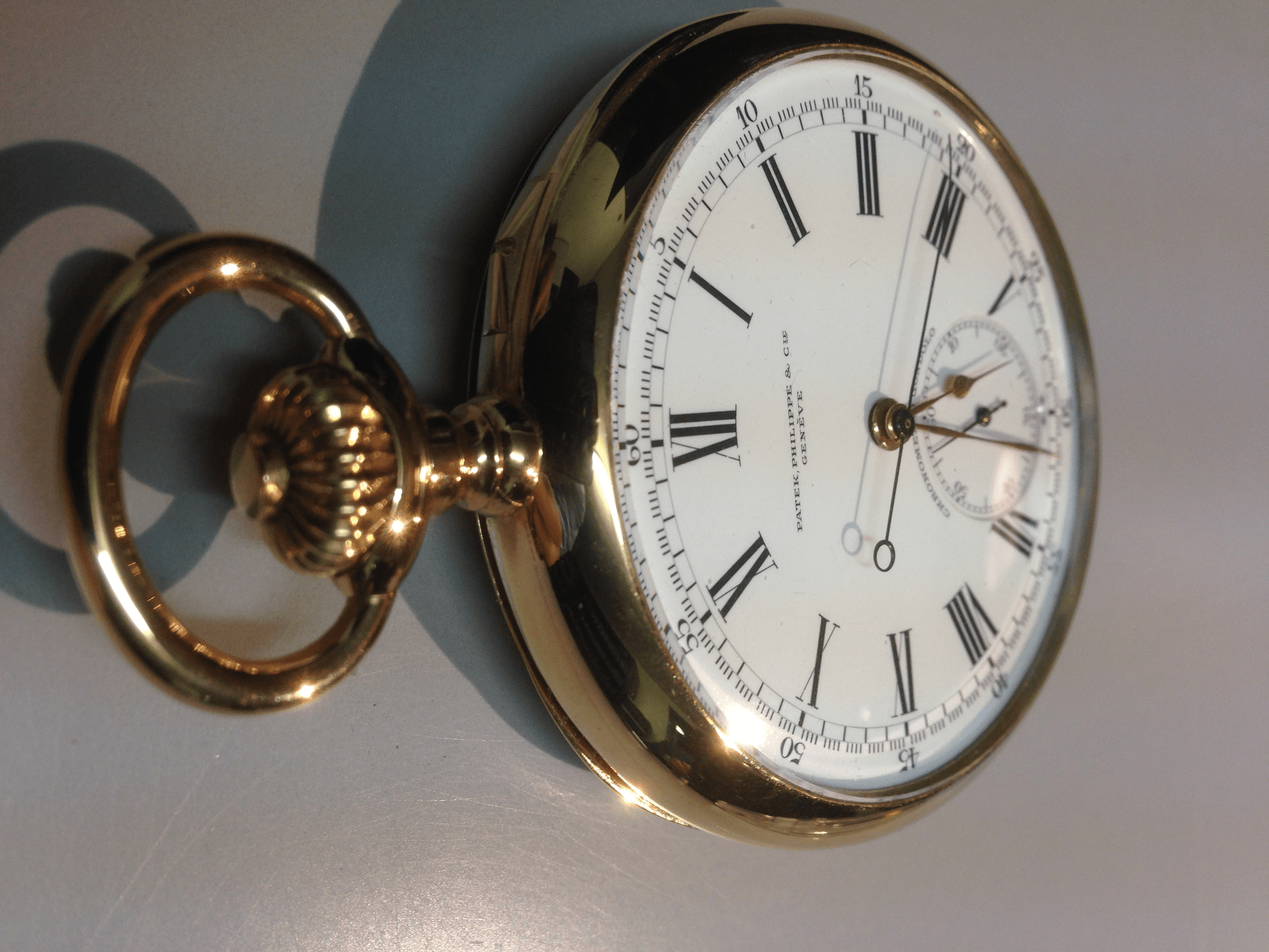 Patek Philippe pocket watch in Yellow gold. Circa: 1917.