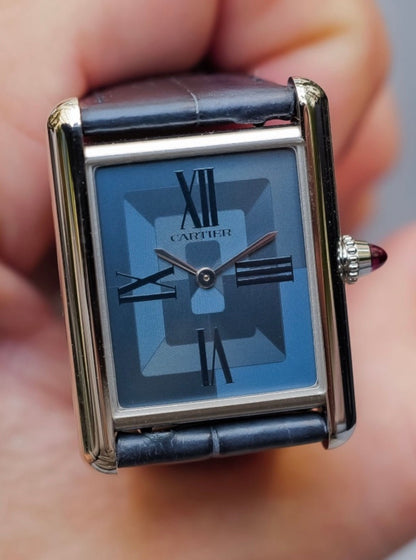 Cartier Tank Louis Cartier REF: WGTA0121 in platinum, 2024 limited edition of 170 pieces, full set in new condition.