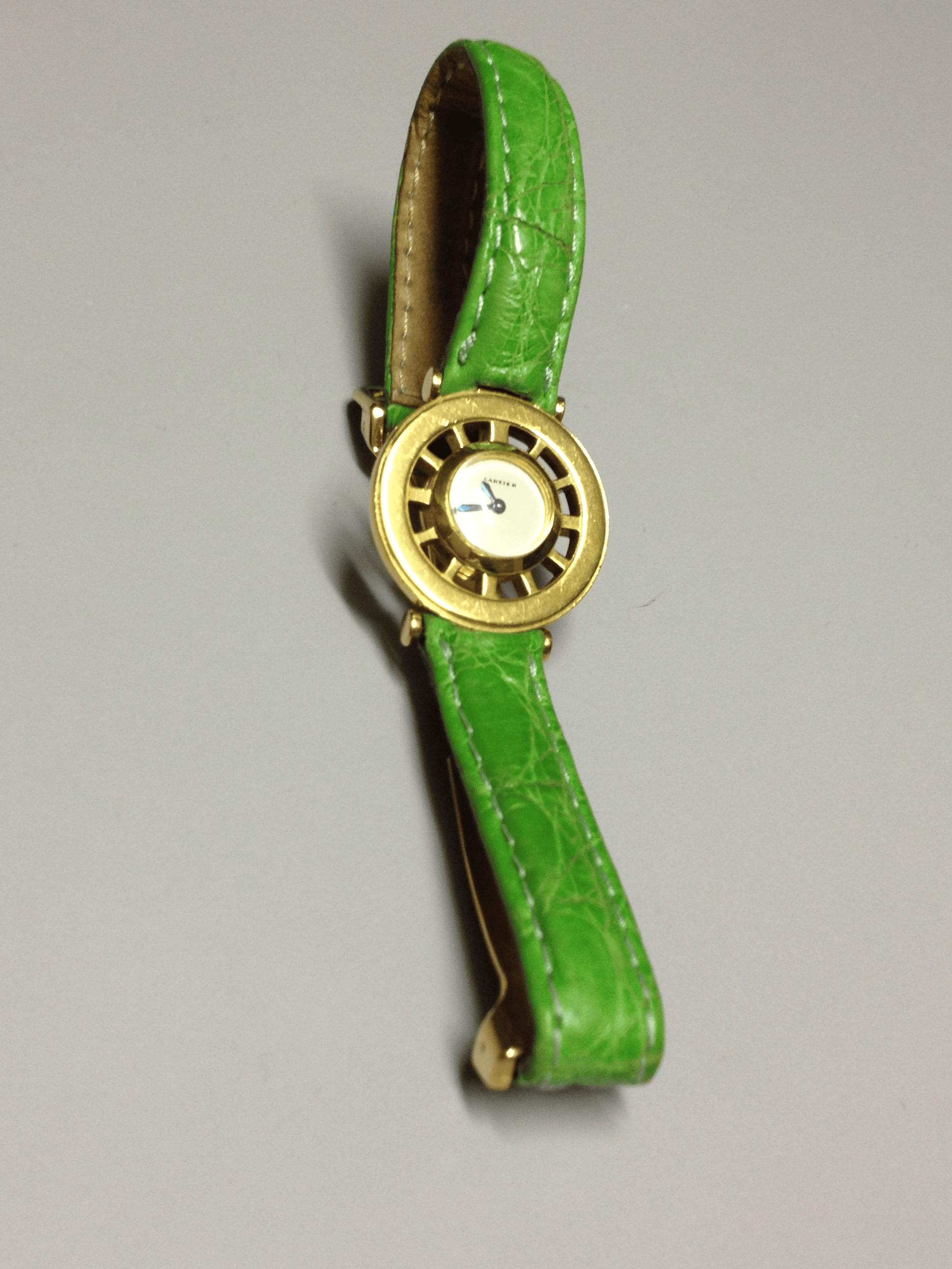 Cartier Gouvernail in Yellow Gold, 1950, 25mm Vintage Timepiece