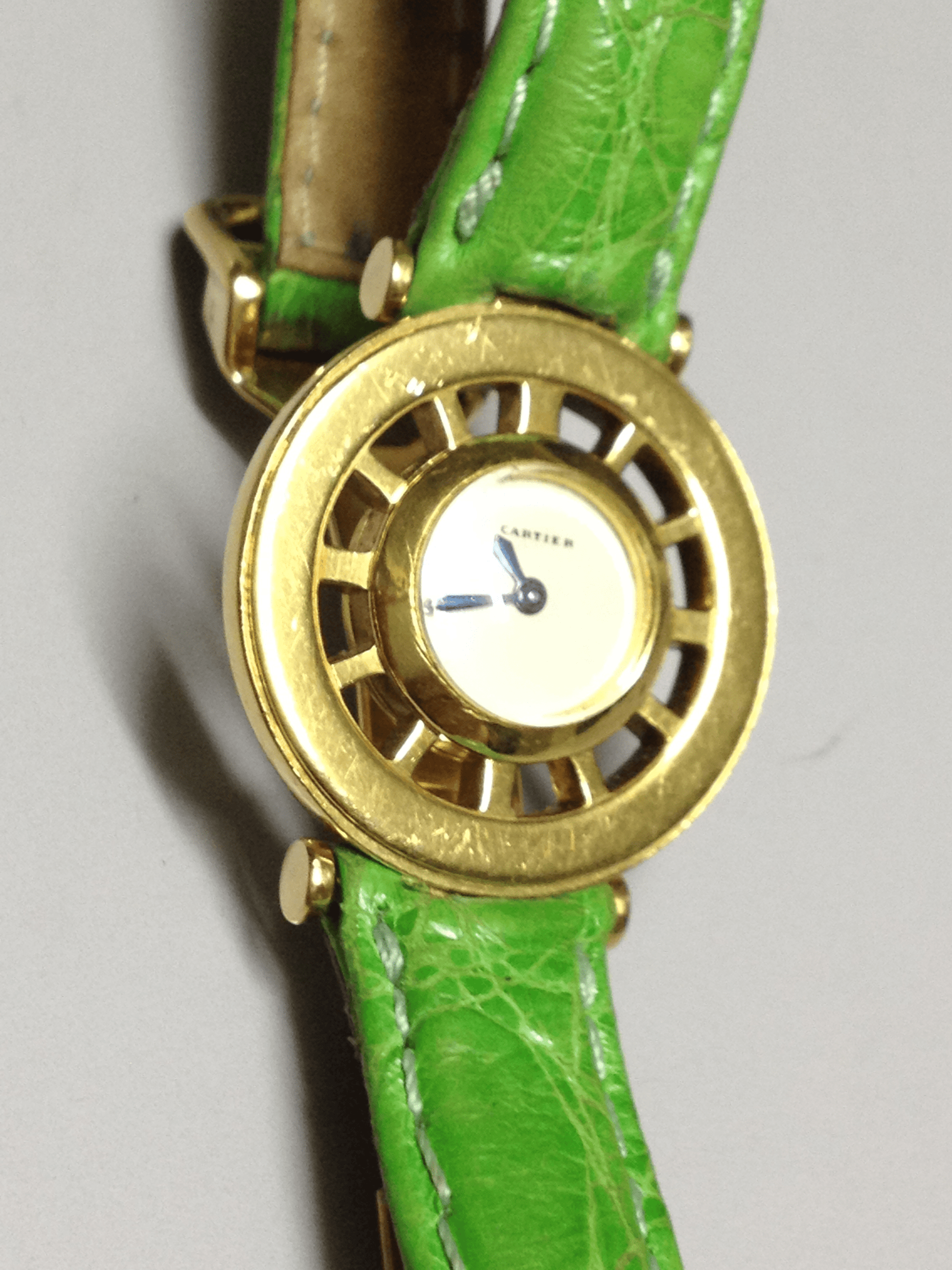 Cartier Gouvernail in Yellow Gold, 1950, 25mm Vintage Timepiece
