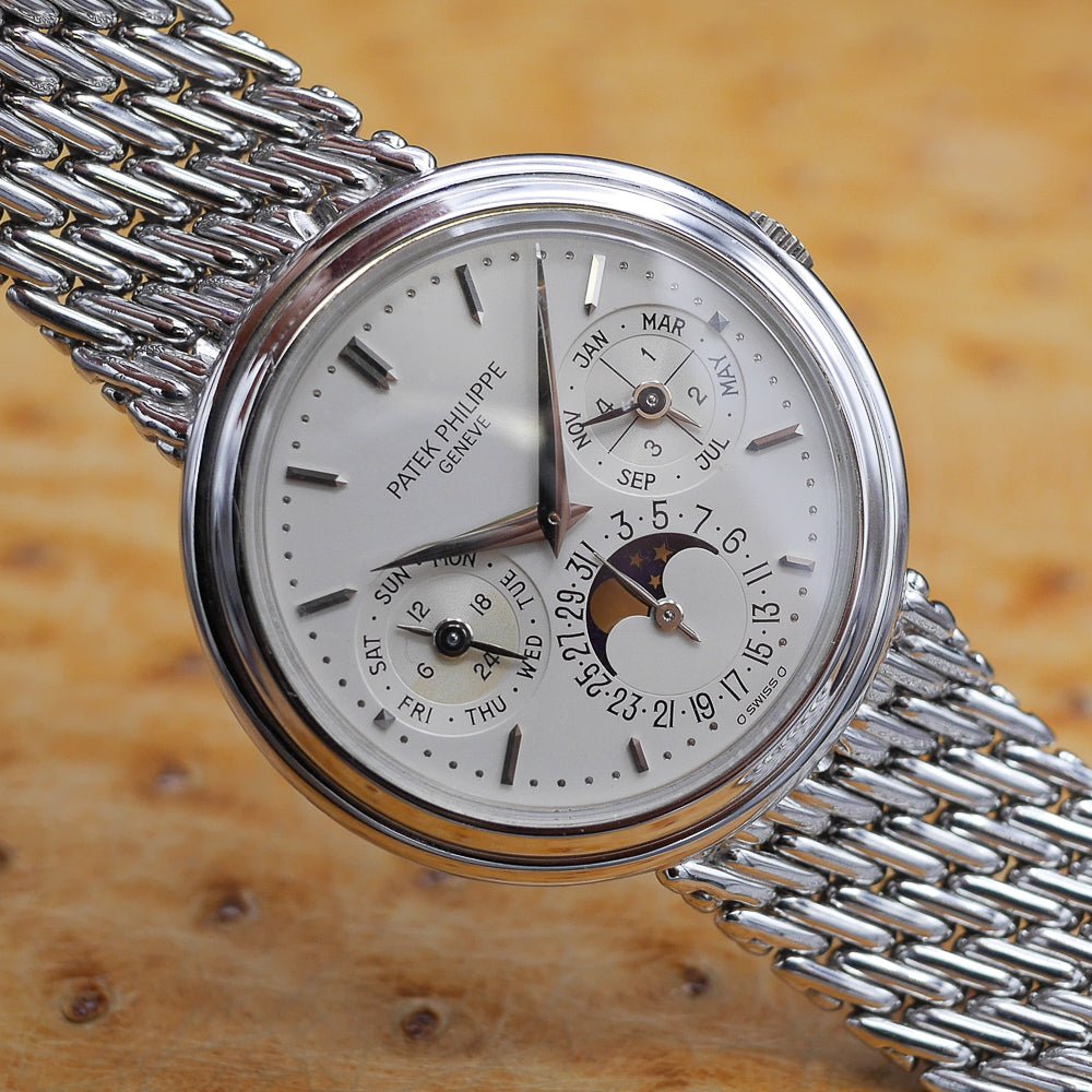 Patek Philippe Perpetual Calendar Ref:3945 in White gold. Circa:1991