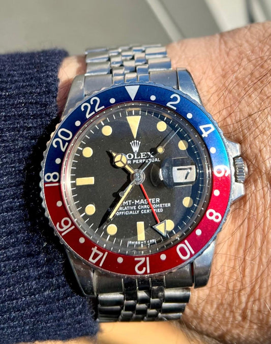 Vintage Rolex GMT-Master Ref: 1675 from 1972, unpolished stainless steel, 40mm case with Pepsi bezel.