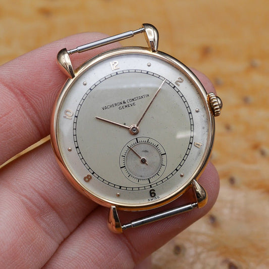 Vacheron&Constantin Round Center anse a gouttes in Yellow gold. Circa: 1945