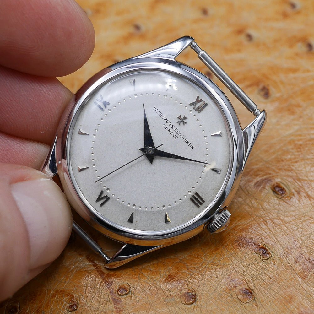 Vacheron & Constantion Round Manual Cuir in Stainless Steel. Circa: 1952.