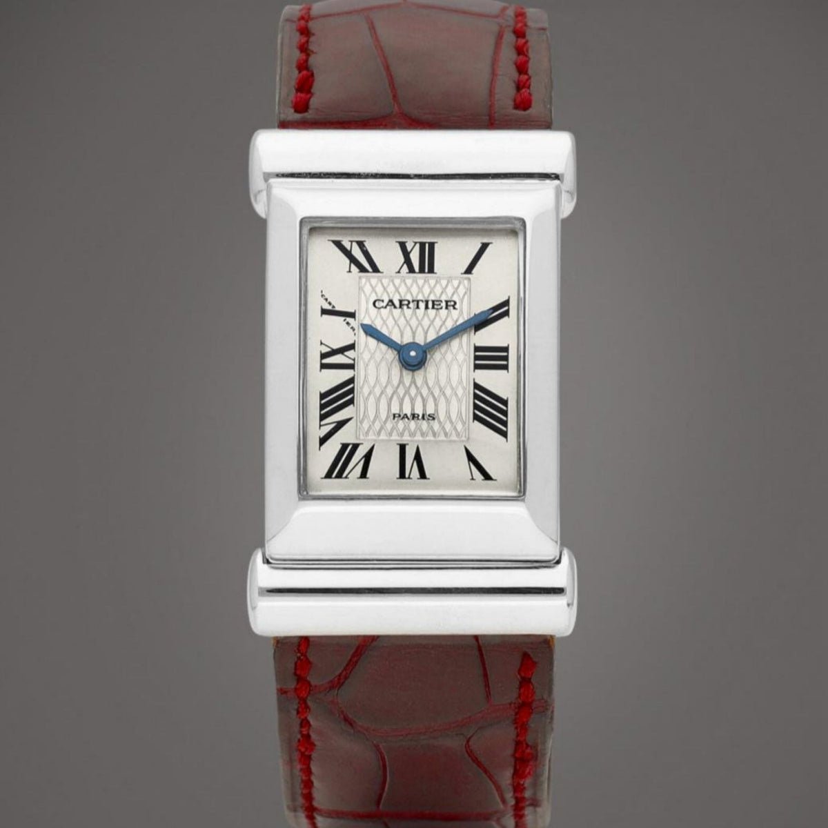 Cartier Driver Watch REF: W1523156 in white gold from the prestigious CPCP collection, 1997, featuring a distinctive design for automobile enthusiasts.