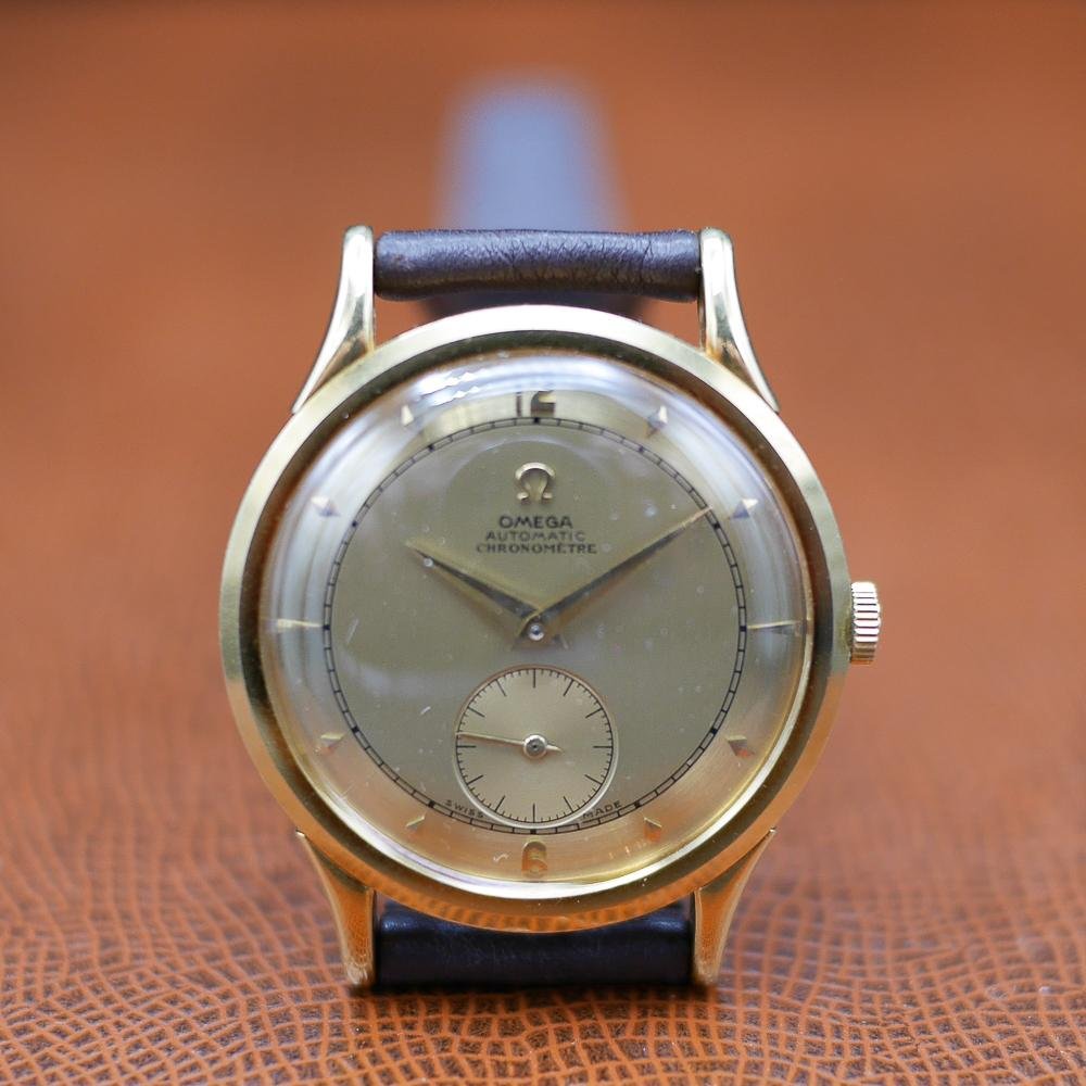 Omega Ref: OT2500 in Yellow gold. Circa:1947.