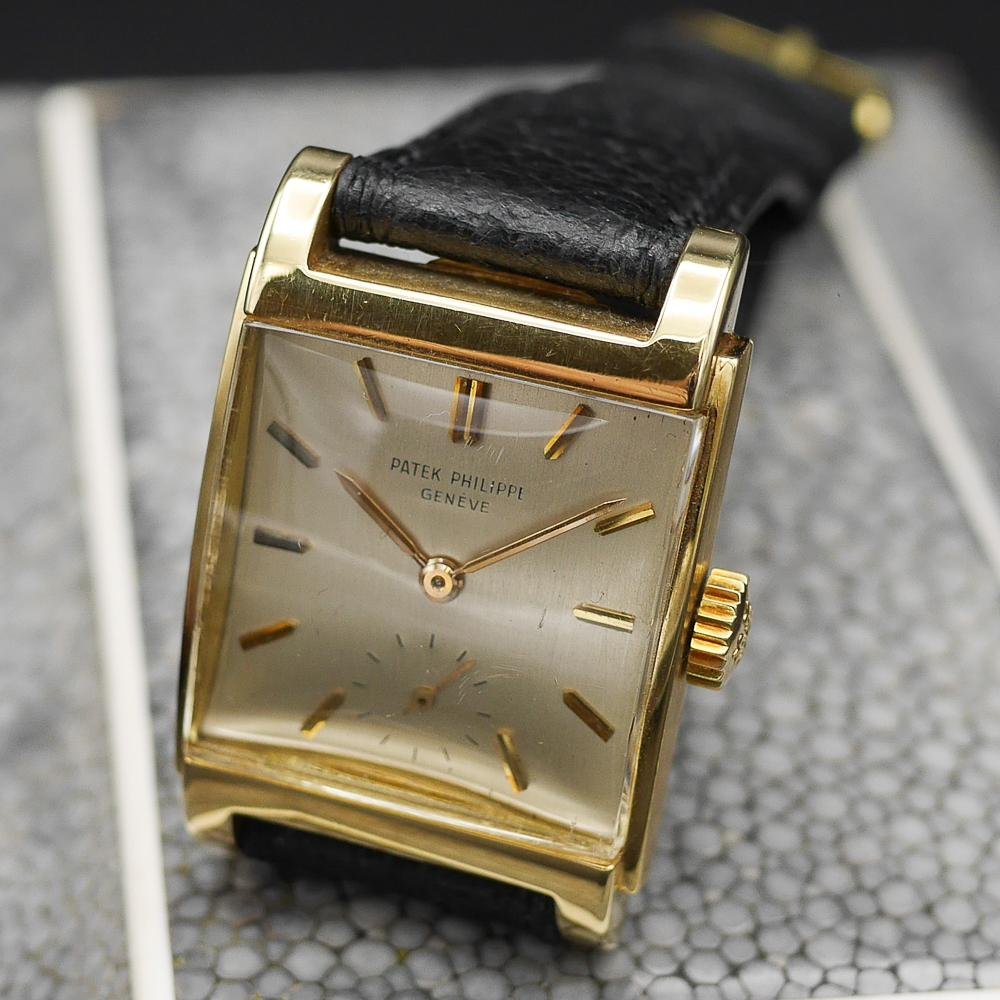 Patek Philippe Bombe Ref: 2476 in Yellow Gold, 1956, Manual Winding, Caliber 9”90