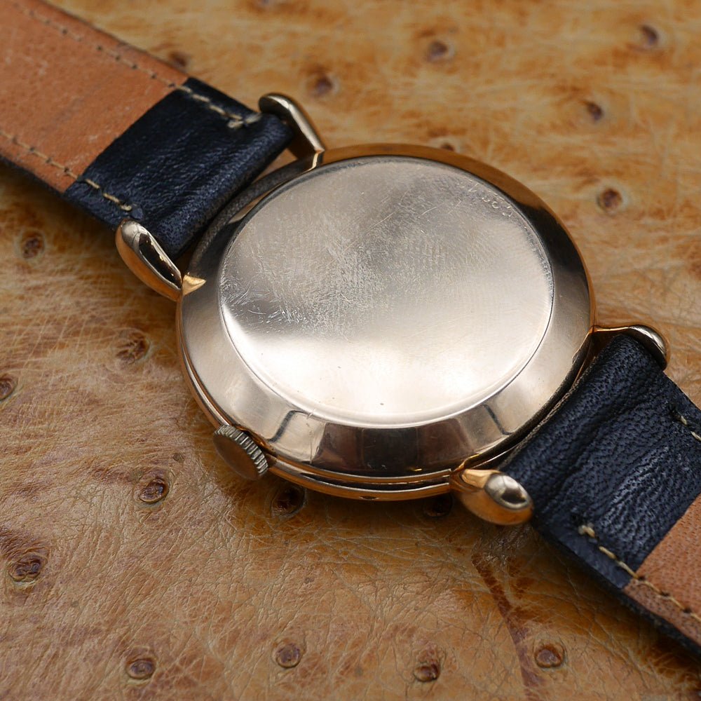 Vacheron Constantin Triple Calendar in Yellow Gold, Circa 1950.
