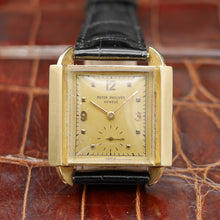 Load image into Gallery viewer, Patek Philippe Retro watch Ref:2425 in Yellow gold. Circa:1947
