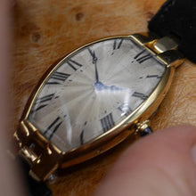 Load image into Gallery viewer, Cartier Tonneau in Yellow gold. Circa: 1930.
